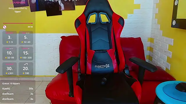 isabeautyx19 online show from March 11, 2025, 7:14 am