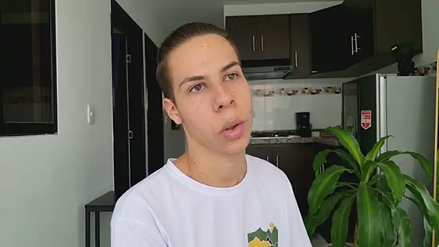 grey   27 online show from March 20, 2025, 5:25 pm