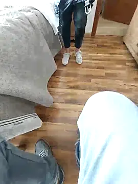 mia69x online show from November 15, 2025, 8:40 am