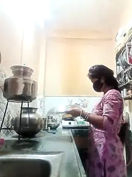 Snapshot of Mamta_Chaterjee chatting on March 17, 2026, 1:08 am Mamta Chaterjee online show from March 17, 2026, 1:08 am