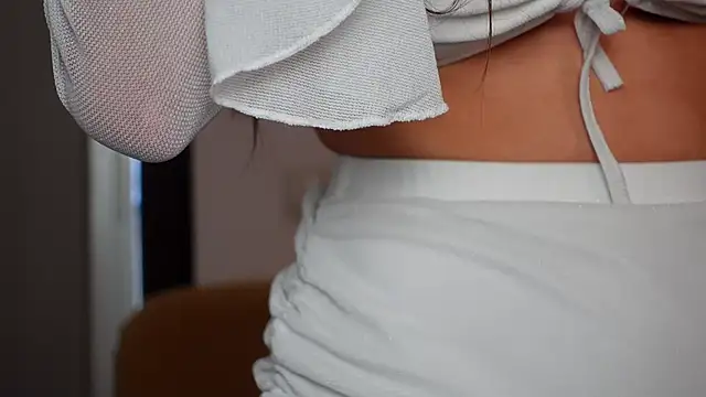 Snapshot of NinaCrystal1 chatting on February 17, 2026, 8:44 am NinaCrystal1 online show from February 17, 2026, 8:44 am