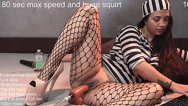 Alissa bby online show from October 17, 2025, 9:01 am