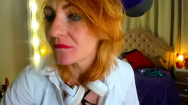 SquirtyAlisa online show from October 17, 2025, 11:28 pm