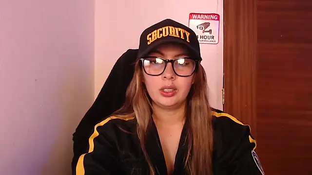 lalawhitte online show from March 25, 2026, 8:30 pm