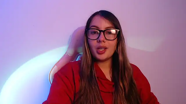 Snapshot of lalawhitte chatting on January 8, 2026, 9:32 pm lalawhitte online show from January 8, 2026, 9:32 pm