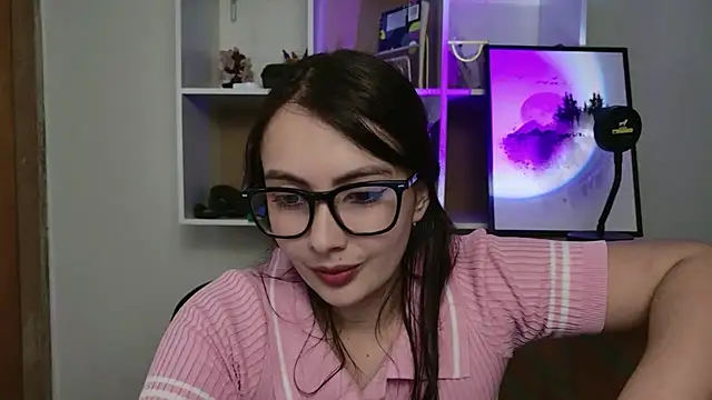 lalawhitte online show from June 6, 2026, 8:03 pm
