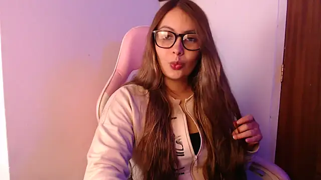 lalawhitte online show from March 27, 2026, 9:05 pm