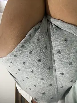 jahn2146 online show from October 15, 2025, 12:02 pm