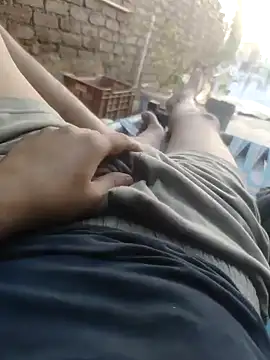 Veer555 online show from April 11, 2026, 1:04 pm