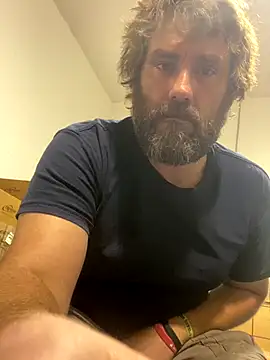 Snapshot of bigJohnson223 chatting on November 24, 2025, 6:52 pm bigJohnson223 online show from November 24, 2025, 6:52 pm