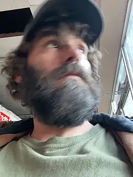 Snapshot of bigJohnson223 chatting on December 6, 2024, 9:40 pm bigJohnson223 online show from December 6, 2024, 9:40 pm