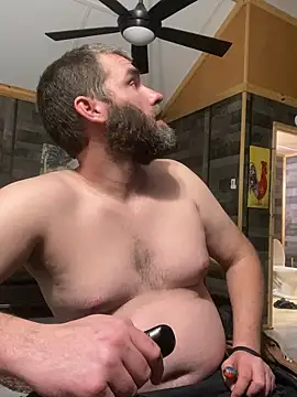 Snapshot of bigJohnson223 chatting on January 14, 2025, 11:53 am bigJohnson223 online show from January 14, 2025, 11:53 am