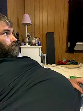 Snapshot of bigJohnson223 chatting on September 13, 2025, 10:04 am bigJohnson223 online show from September 13, 2025, 10:04 am