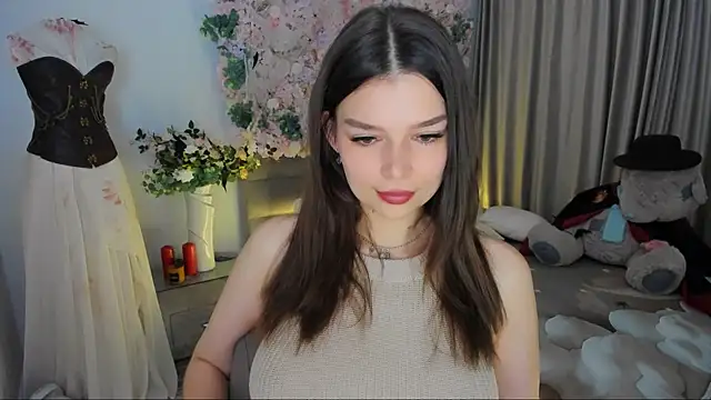 ContinentOfTranquility online show from November 10, 2025, 4:06 am