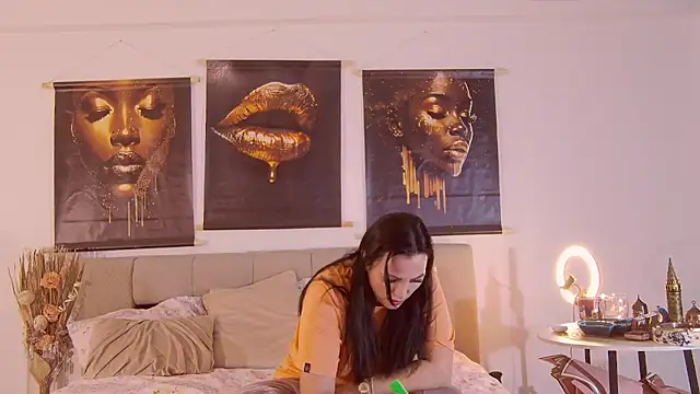 ReiyaRey online show from January 18, 2026, 8:45 pm