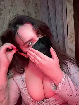 AMBER SEXY99 online show from May 17, 2026, 12:43 am