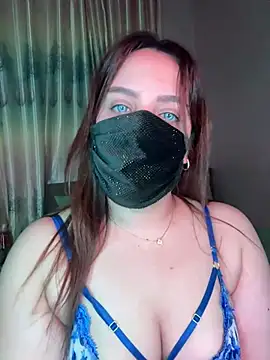 AMBER SEXY99 online show from May 3, 2026, 1:00 am