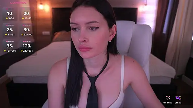Snapshot of MilaSecrett chatting on September 12, 2025, 1:00 pm MilaSecrett online show from September 12, 2025, 1:00 pm