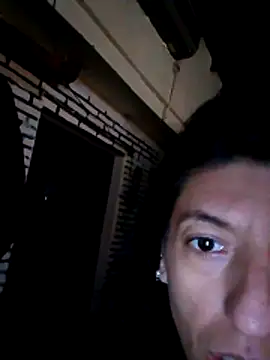 Snapshot of gala2 chatting on November 12, 2025, 11:25 am gala2 online show from November 12, 2025, 11:25 am