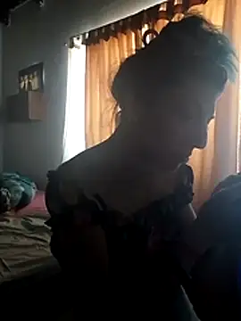 Snapshot of gala2 chatting on October 16, 2025, 11:18 am gala2 online show from October 16, 2025, 11:18 am