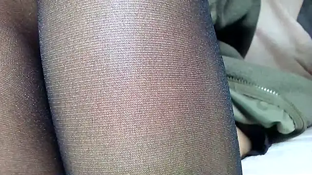 couplesensuel20 online show from May 16, 2026, 8:57 am
