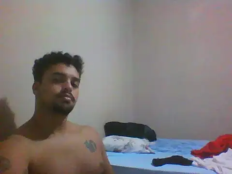 Snapshot of Xcumshot33 chatting on February 25, 2026, 3:18 am Xcumshot33 online show from February 25, 2026, 3:18 am