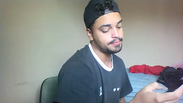 Xcumshot33 online show from November 27, 2025, 12:38 pm