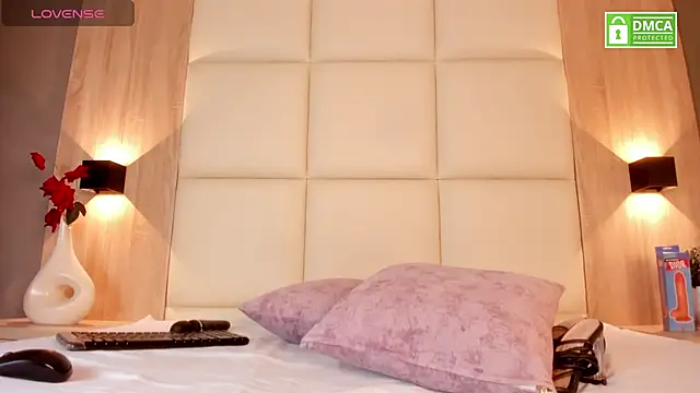 Snapshot of bella1207 chatting on February 23, 2026, 7:25 pm bella1207 online show from February 23, 2026, 7:25 pm