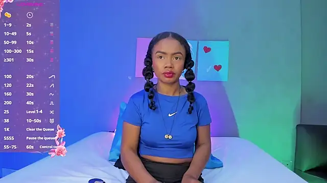 Snapshot of EmmaSmith06 chatting on November 12, 2025, 5:06 pm EmmaSmith06 online show from November 12, 2025, 5:06 pm