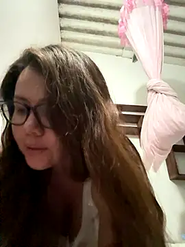 solecito 22 online show from October 14, 2025, 3:07 am