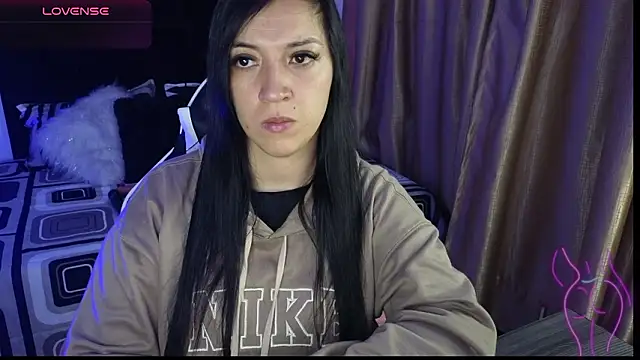 Snapshot of Majuu__ chatting on February 11, 2026, 11:43 am Majuu online show from February 11, 2026, 11:43 am