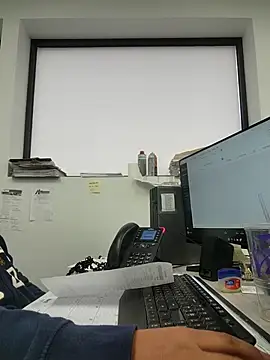 redtitan2106 online show from April 3, 2026, 3:07 pm