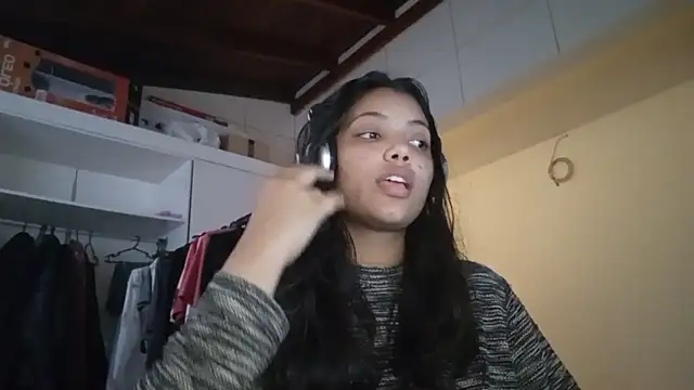 Snapshot of bombomepimenta chatting on October 15, 2025, 8:39 pm bombomepimenta online show from October 15, 2025, 8:39 pm