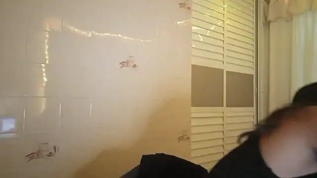 Snapshot of bombomepimenta chatting on December 15, 2025, 10:48 pm bombomepimenta online show from December 15, 2025, 10:48 pm