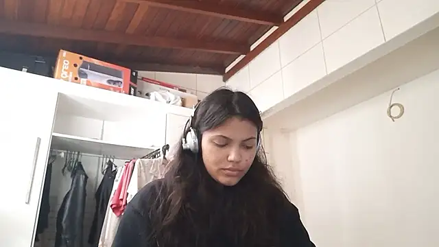 Snapshot of bombomepimenta chatting on October 23, 2025, 1:21 pm bombomepimenta online show from October 23, 2025, 1:21 pm