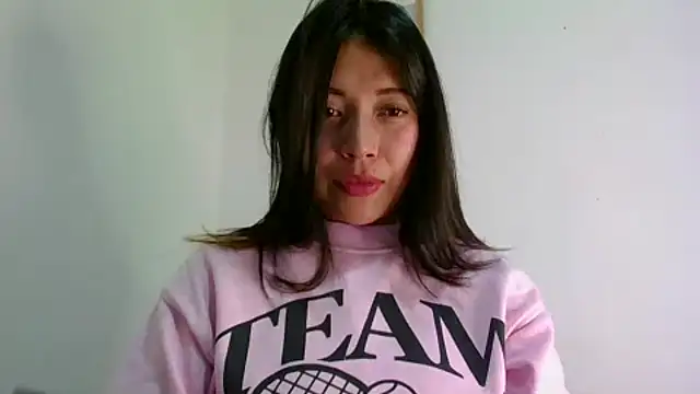 Snapshot of katherodriguezx chatting on April 17, 2026, 8:33 pm katherodriguezx online show from April 17, 2026, 8:33 pm