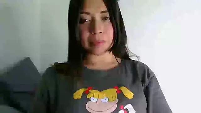 Snapshot of katherodriguezx chatting on April 21, 2026, 9:43 pm katherodriguezx online show from April 21, 2026, 9:43 pm