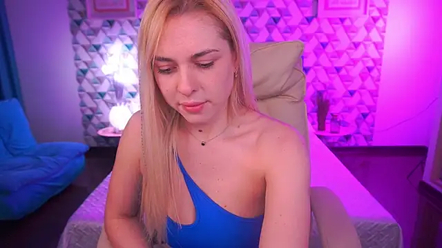 Snapshot of ArishkaLulu chatting on April 2, 2026, 6:20 am ArishkaLulu online show from April 2, 2026, 6:20 am