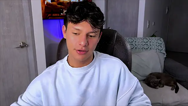 Alexxblue online show from February 18, 2025, 8:36 pm