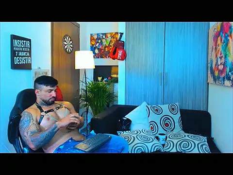 naugthy dominant online show from November 22, 2025, 2:16 pm