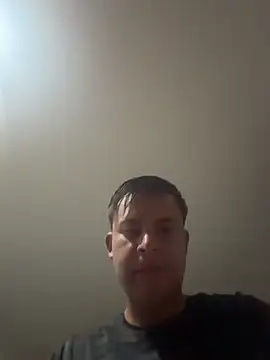 Nicolds14 online show from March 26, 2026, 1:04 am