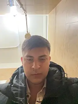 Nicolds14 online show from September 25, 2025, 4:13 pm