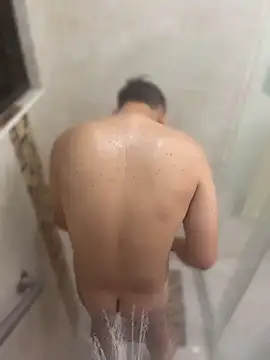 Nicolds14 online show from April 13, 2026, 11:53 pm