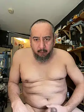 Snapshot of ElPollo77 chatting on January 24, 2025, 6:35 pm ElPollo77 online show from January 24, 2025, 6:35 pm
