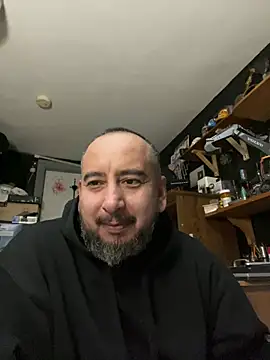 Snapshot of ElPollo77 chatting on December 24, 2024, 12:22 am ElPollo77 online show from December 24, 2024, 12:22 am