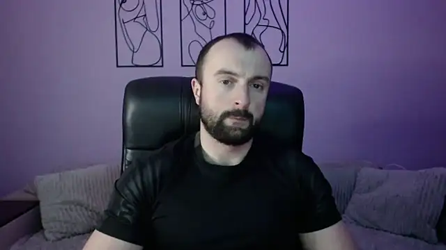 brindlefly6969 online show from April 22, 2026, 10:33 am