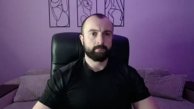 brindlefly6969 online show from March 16, 2026, 12:09 pm