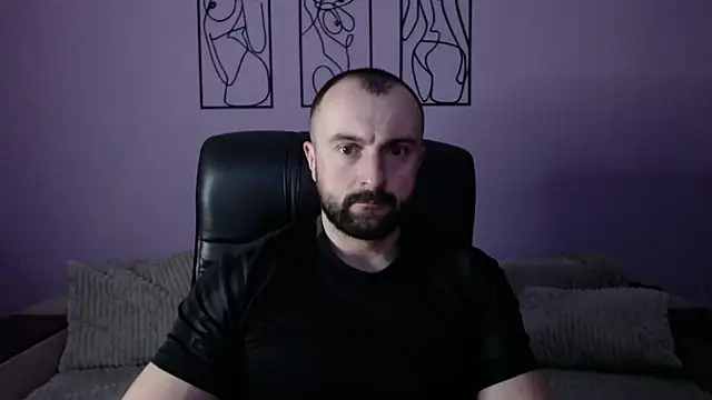 brindlefly6969 online show from March 28, 2026, 12:06 pm