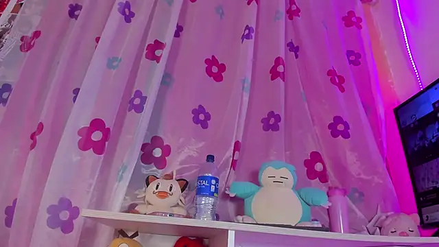 bonnie moon online show from October 20, 2025, 11:27 pm