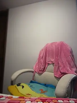 pamell col online show from April 15, 2026, 7:58 pm